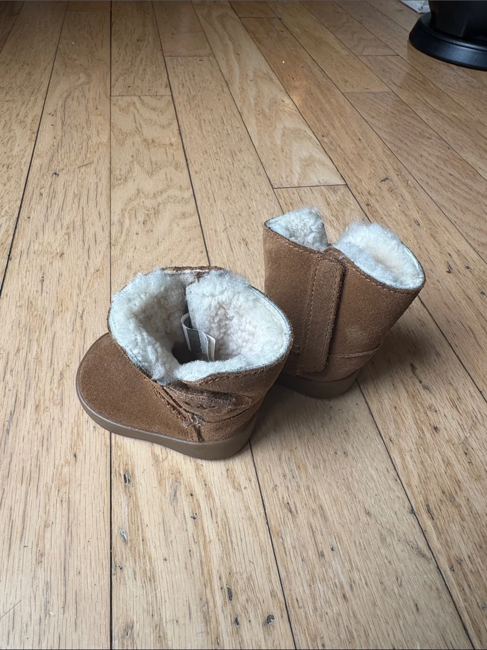 UGG Chestnut Suede Kids Shearling Boots